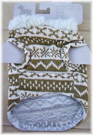 NEW FALL WINTER PET SWEATER comes in Med SMall & X Sm  