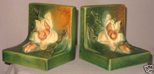 COLLECTIBLE PAIR ROSEVILLE POTTERY BOOKENDS MAGNOLIA  