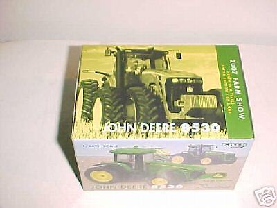 JD JOHN DEERE FARM PROGRESS SHOW 8530 1/64 NIB  