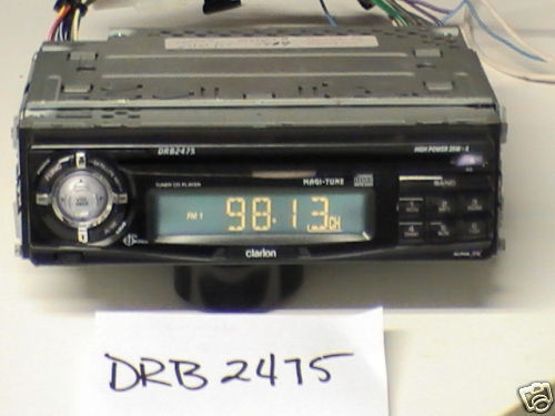 Clarion DRB 2475 AM/FM CD Player with Faceplate TESTED   