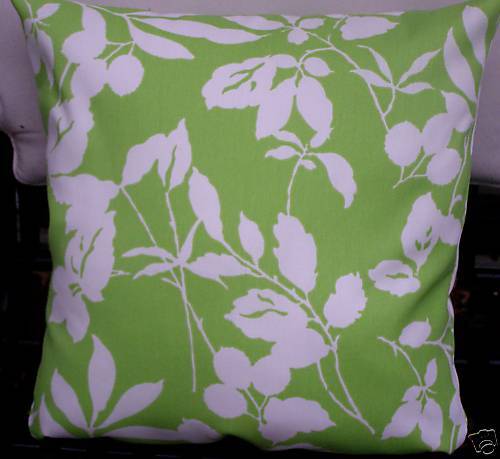 Waverly Sun N Shade outdoor pillow 16x16 KEY LIME  