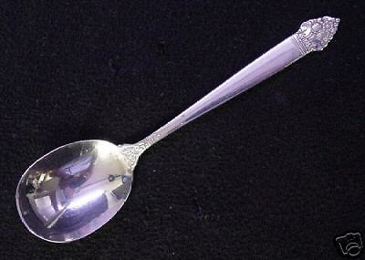 KING CEDRIC  ONEIDA STERLING SUGAR SPOON(S)  